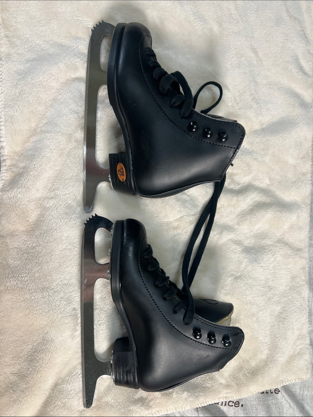 Riedel Black Kid’s Figure Ice Skates